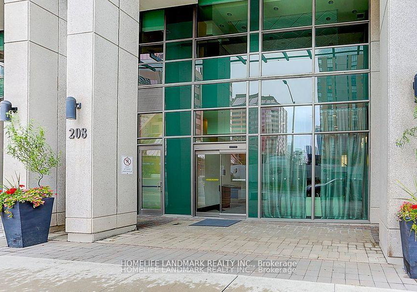 208-enfield-place-mississauga-ontario-w13175954