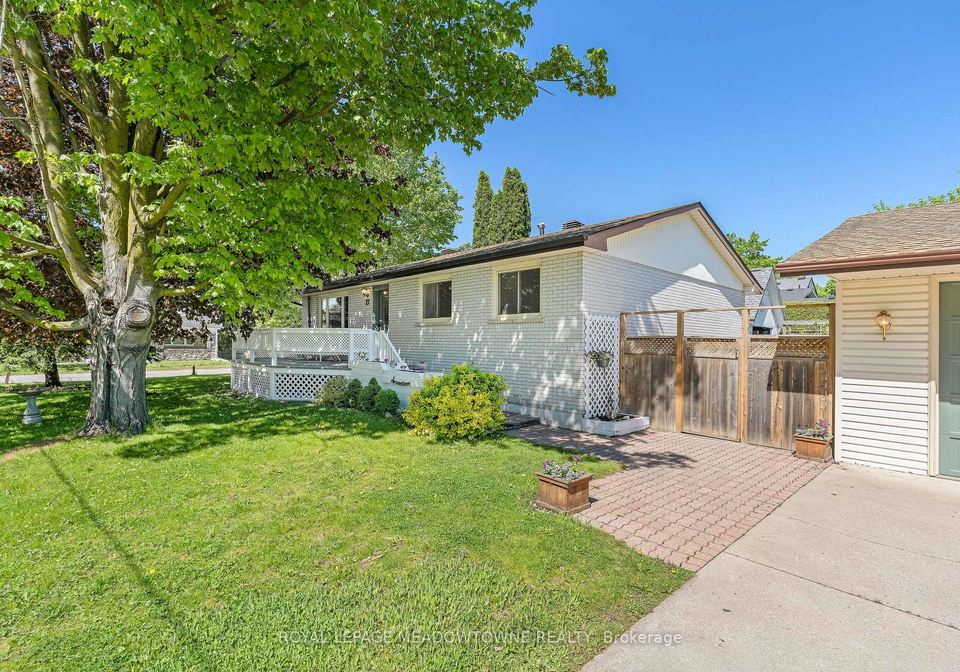 17-college-street-halton-hills-ontario-w13175958
