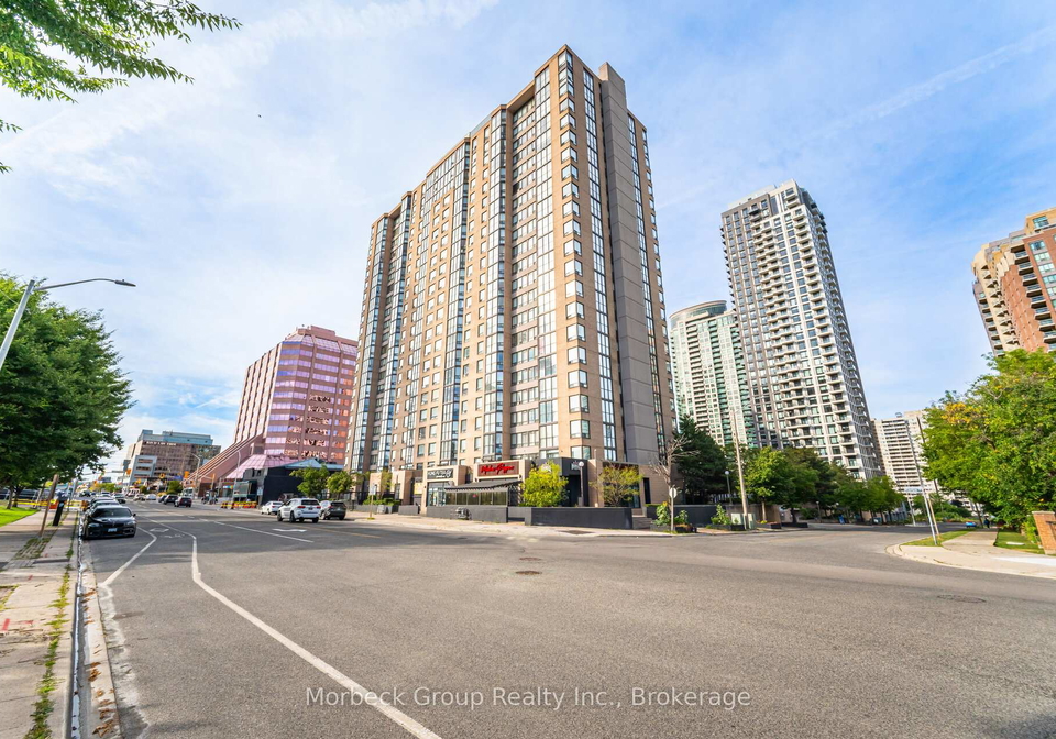 285-enfield-place-mississauga-ontario-w13176160