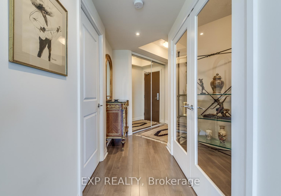 1055-southdown-road-mississauga-ontario-w13176720