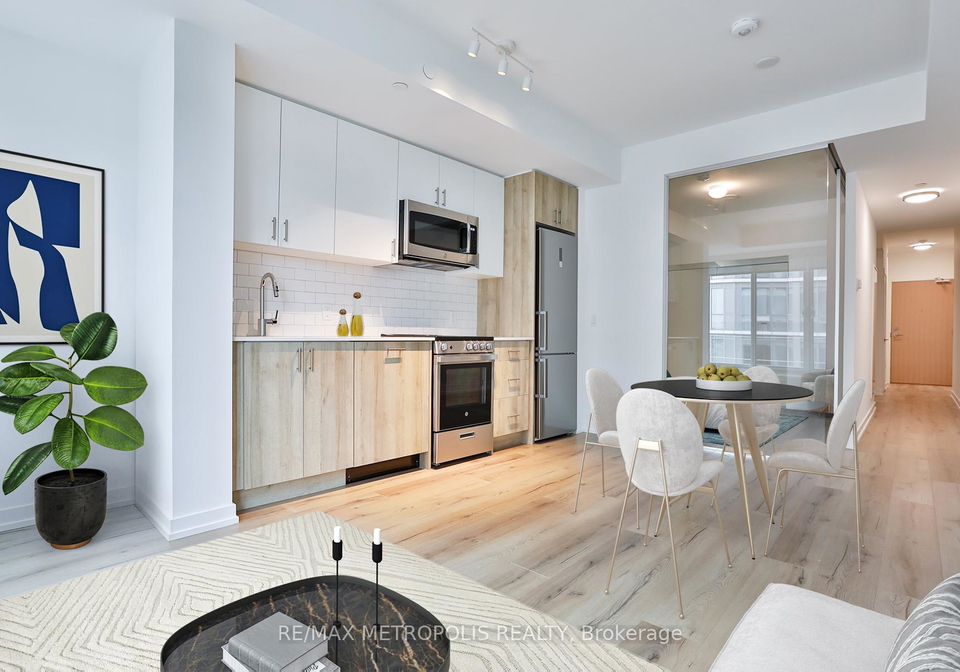 1195-the-queensway-etobicoke-ontario-w13176822