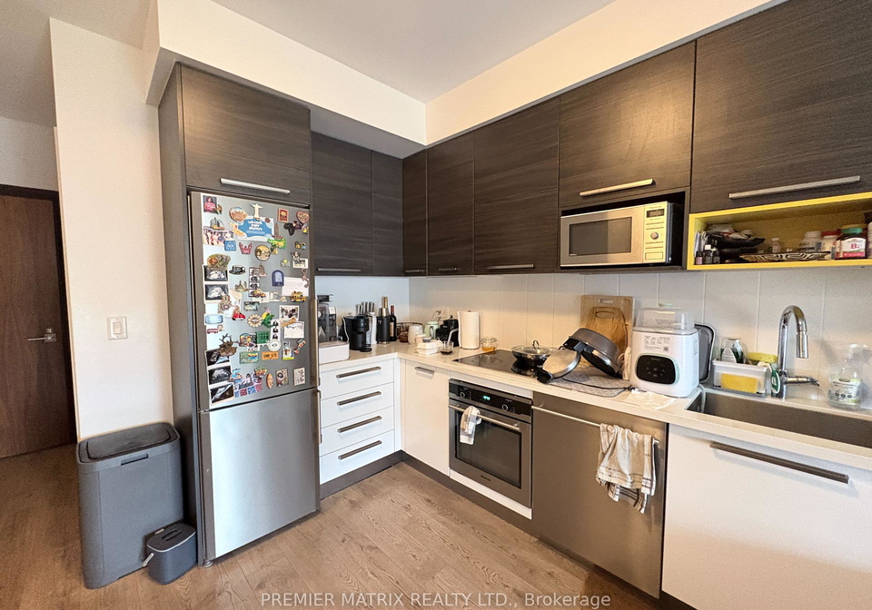 36-park-lawn-road-etobicoke-ontario-w13177016