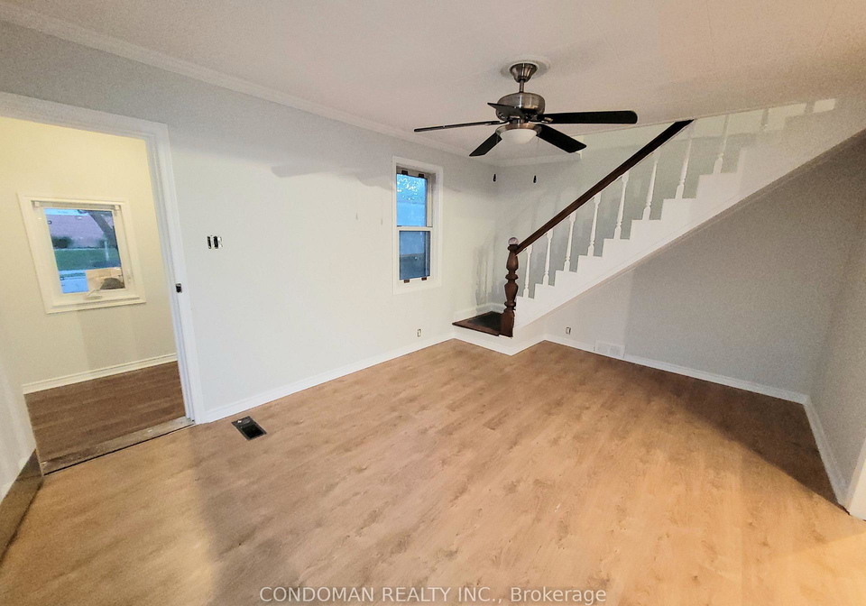 22-fairfield-avenue-etobicoke-ontario-w13177020
