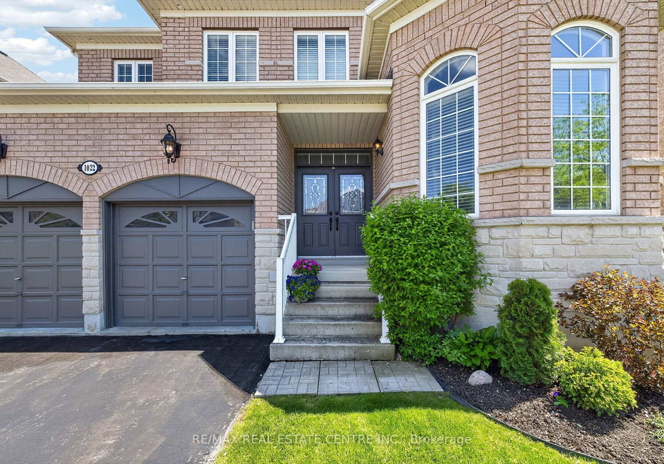 1022-laidlaw-drive-milton-ontario-w13177118