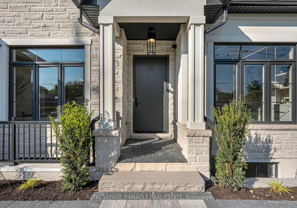 383-southview-road-oakville-ontario-w13177236