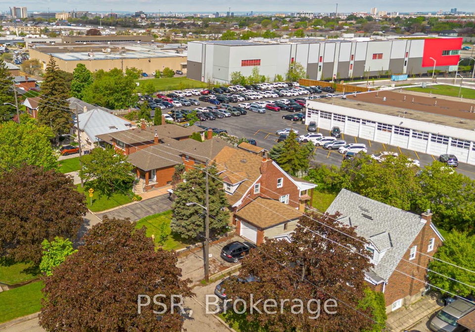 14-jane-osler-boulevard-north-york-ontario-w13177398