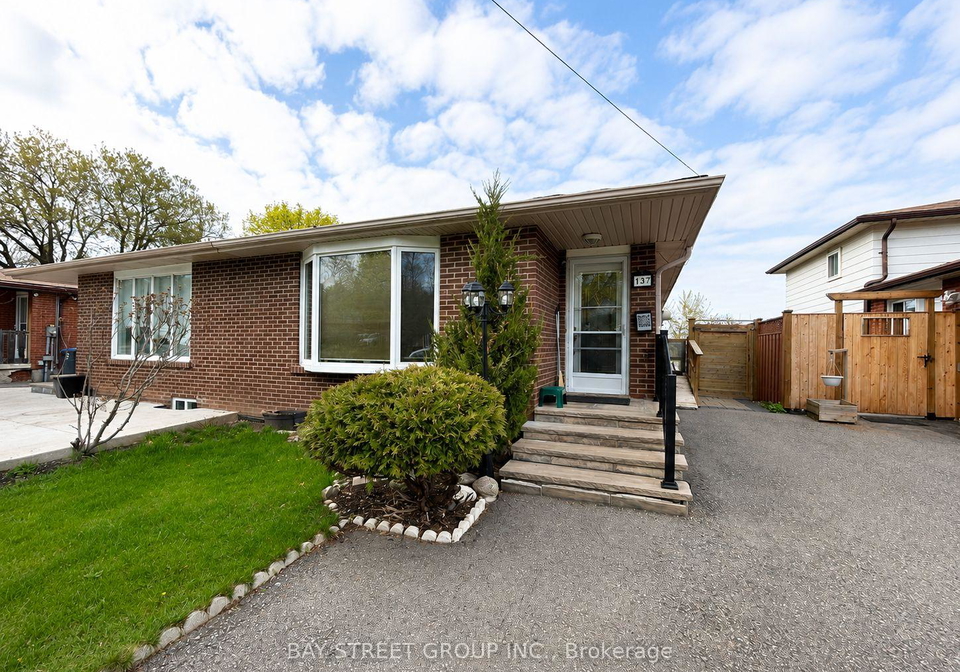 137-bonham-boulevard-mississauga-ontario-w13177408