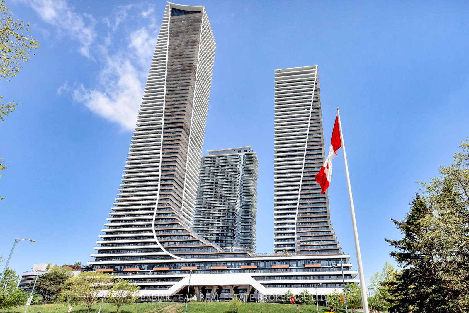 30-shore-breeze-drive-etobicoke-ontario-w13177748