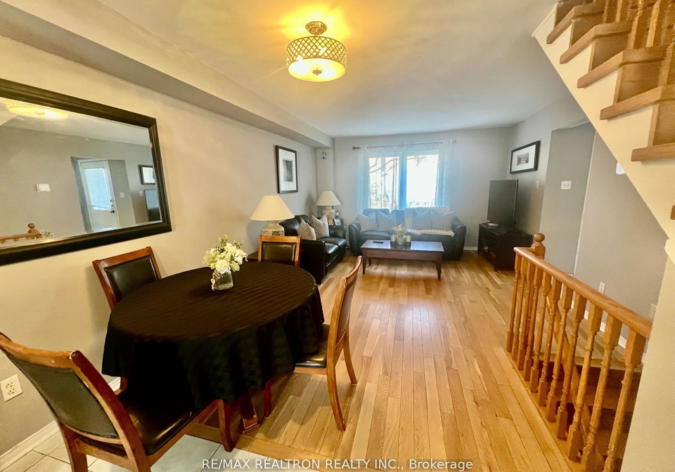 5865-dalebrook-crescent-mississauga-ontario-w13178516
