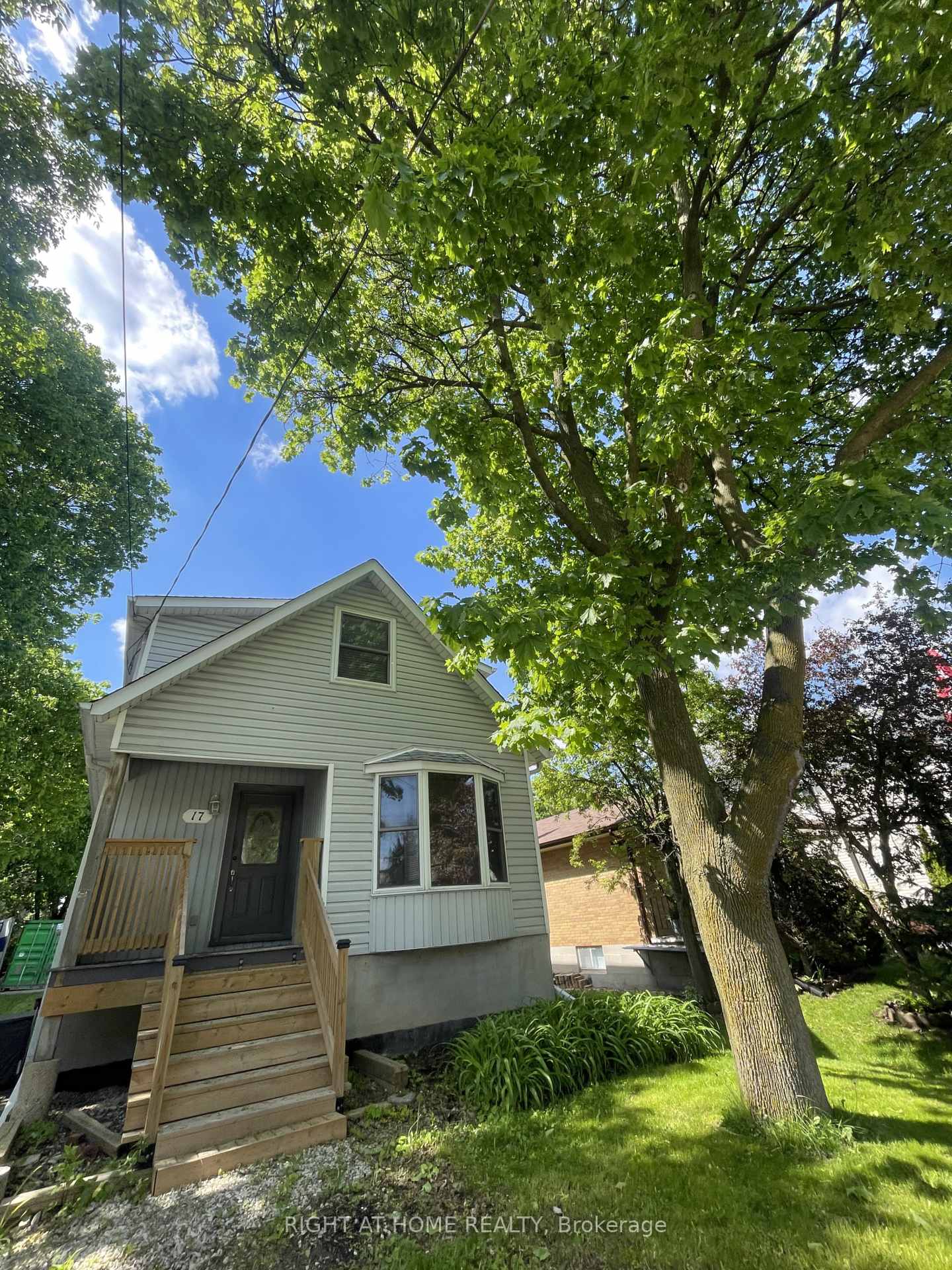 17-mill-street-milton-ontario-w13179034