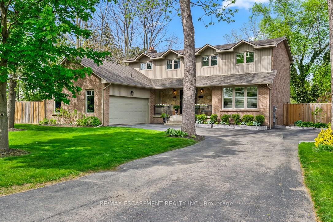 511-chamberlain-lane-oakville-ontario-w13179328
