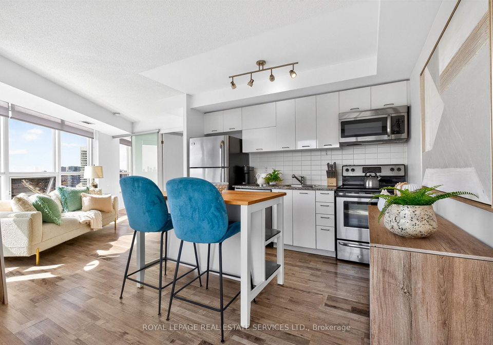 38-joe-shuster-way-toronto-ontario-w13179680