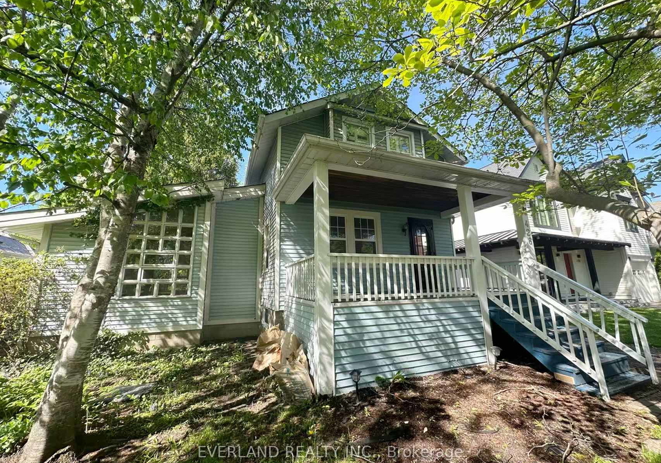 426-reynolds-street-oakville-ontario-w13179794