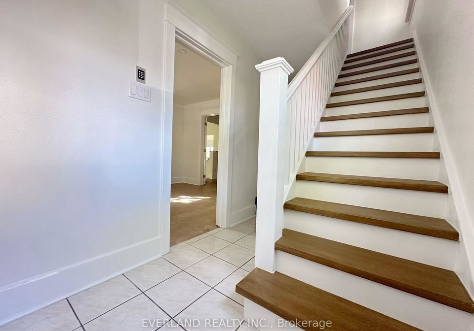 426-reynolds-street-oakville-ontario-w13179794
