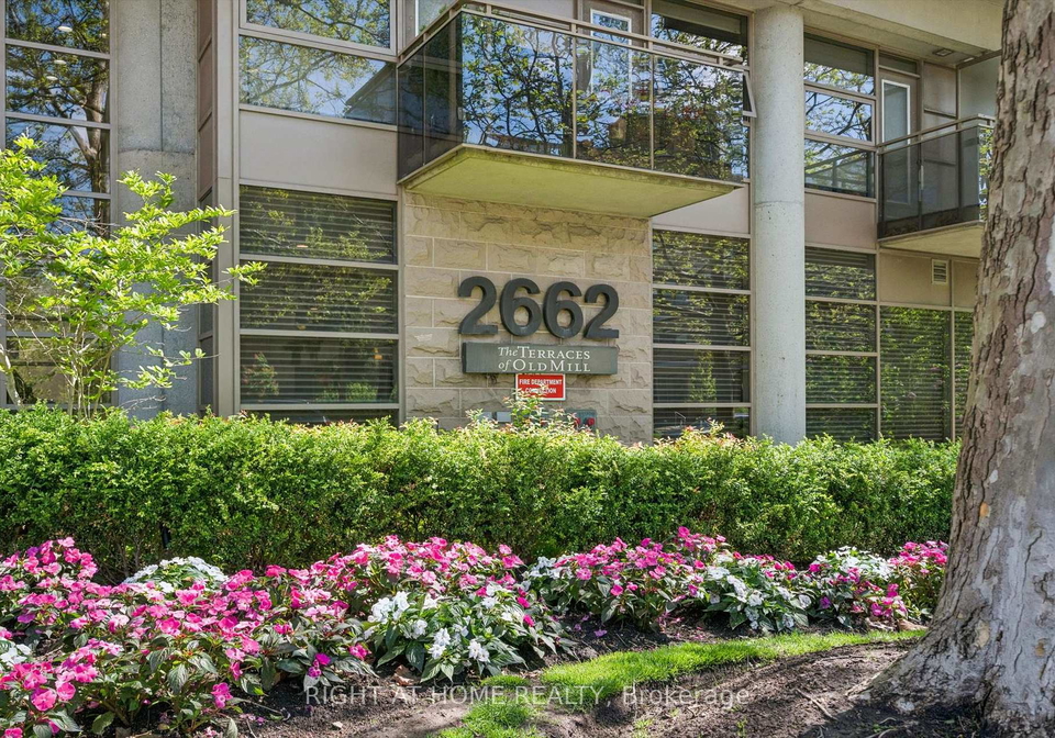 2662-bloor-street-w-etobicoke-ontario-w13181408