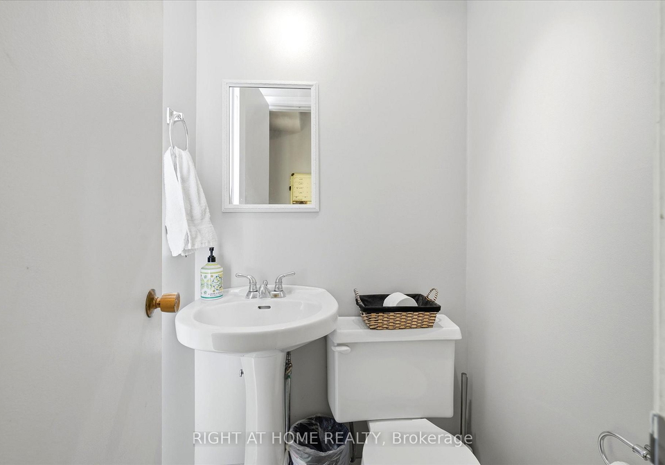100-burbank-crescent-orangeville-ontario-w13182108