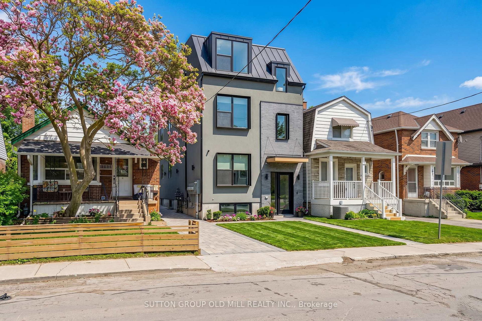 625-harvie-avenue-toronto-ontario-w13182332