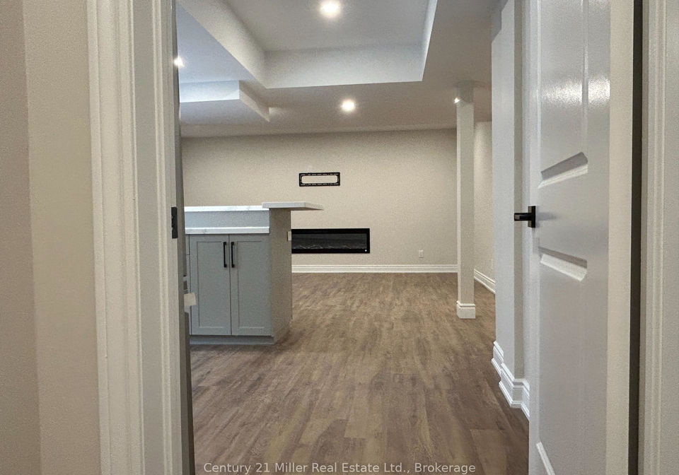 2318-valley-forest-way-oakville-ontario-w13183362