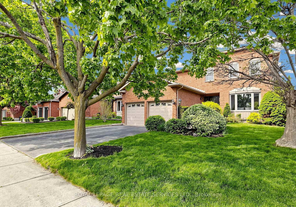 165-warner-drive-oakville-ontario-w13183422