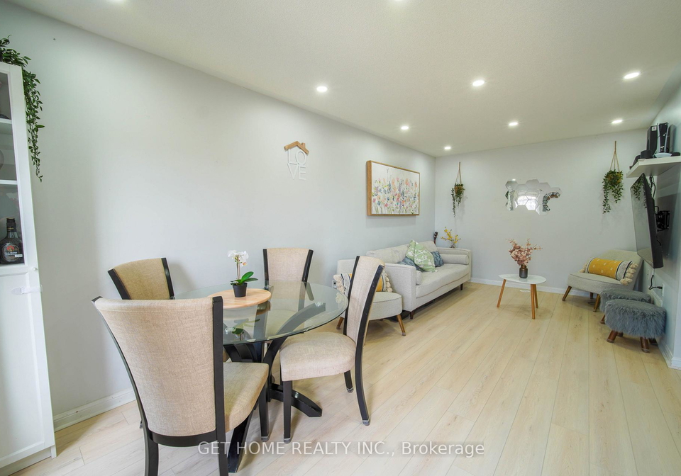 38-suitor-court-milton-ontario-w13183744
