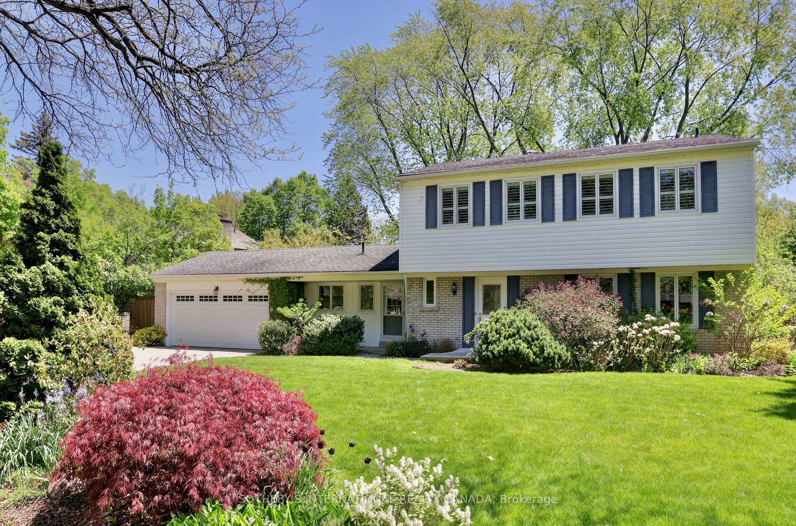 1050-caldwell-avenue-mississauga-ontario-w13184090