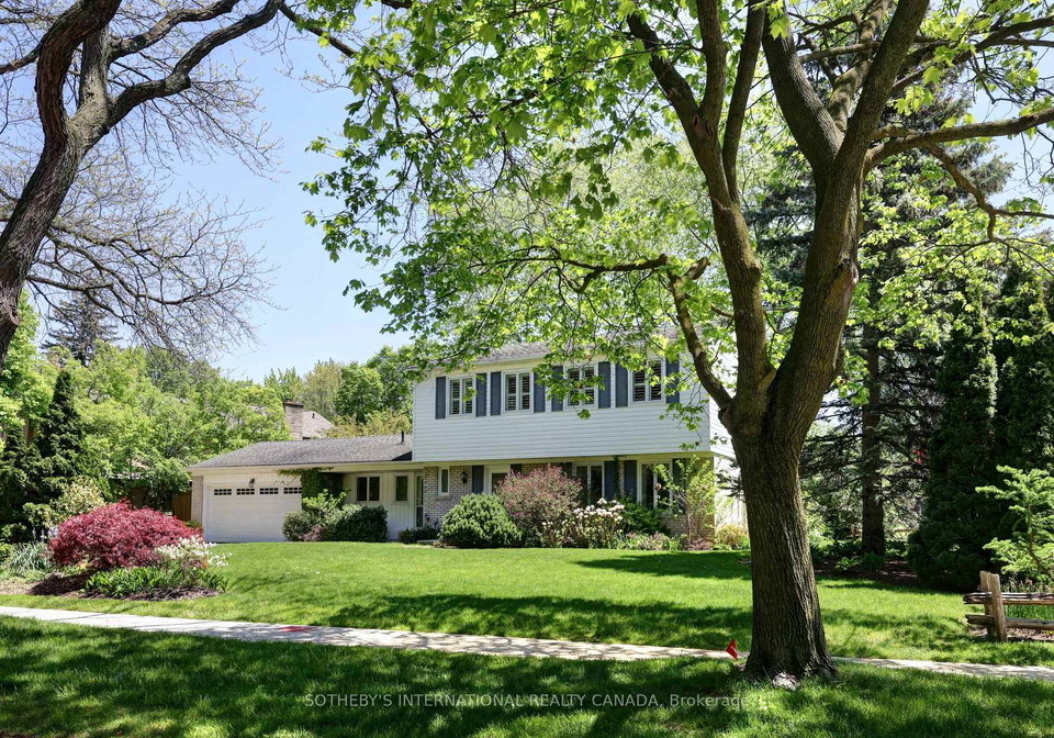 1050-caldwell-avenue-mississauga-ontario-w13184090