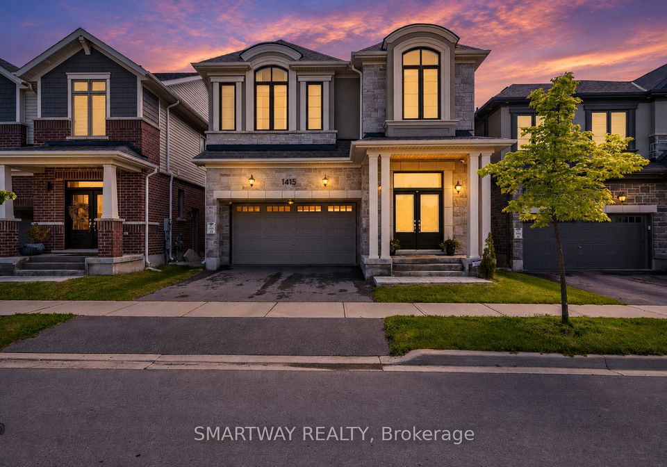 1415-buckthorn-garden-milton-ontario-w13184438