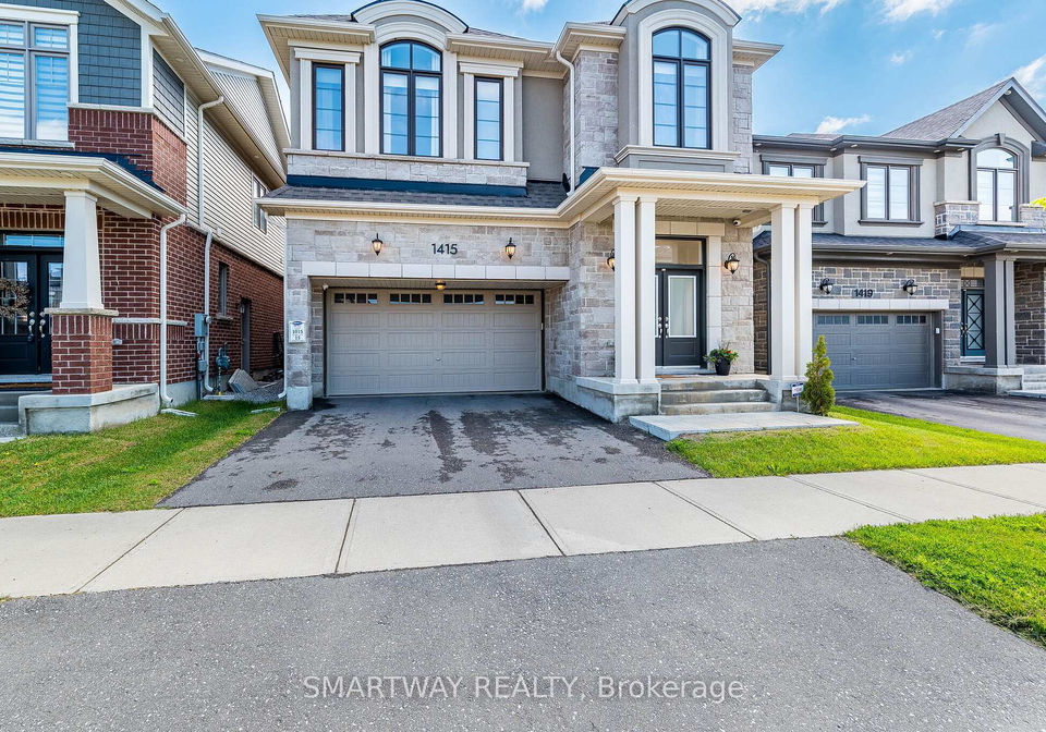 1415-buckthorn-garden-milton-ontario-w13184438