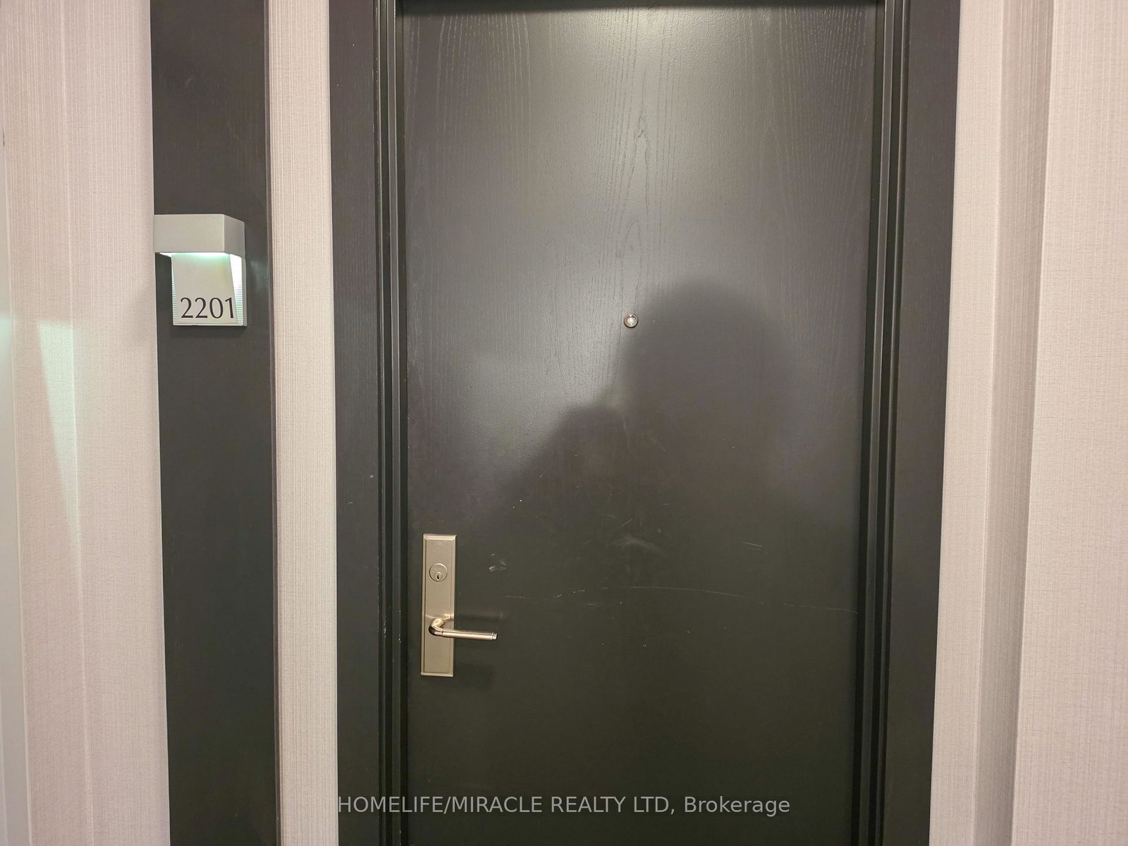 80-absolute-avenue-mississauga-ontario-w13184516