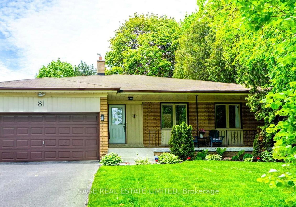 81-decarie-circle-etobicoke-ontario-w13184662