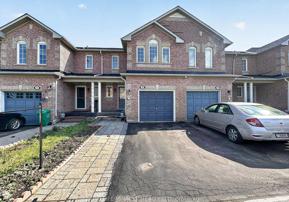 21-eastview-gate-brampton-ontario-w13184744