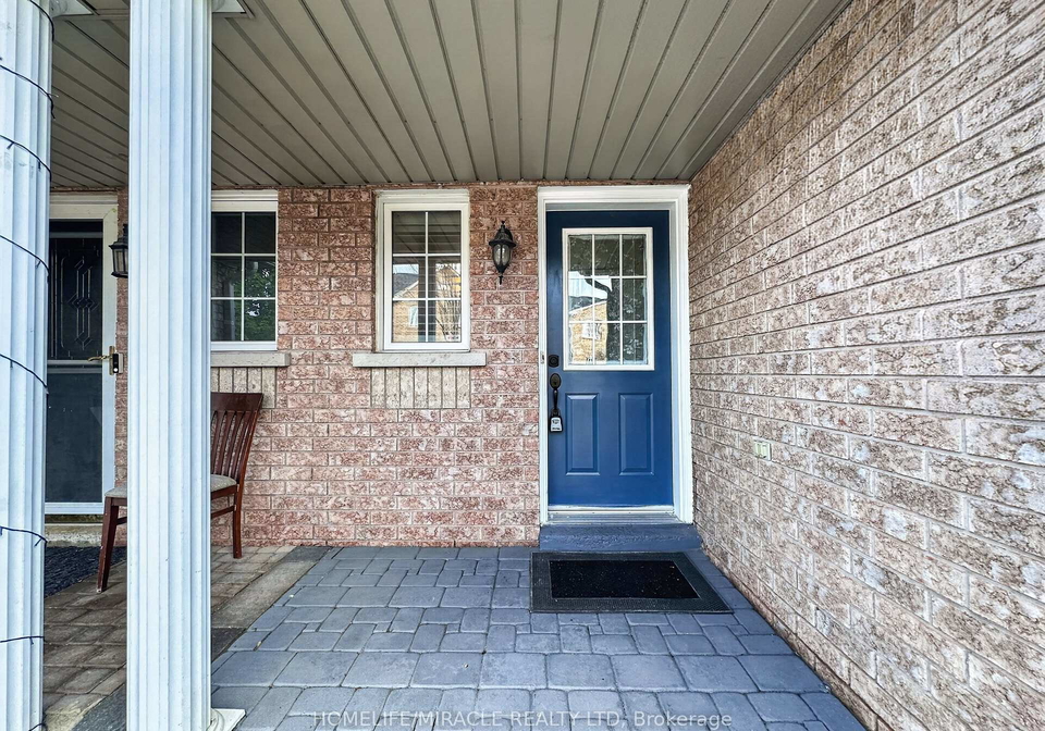 21-eastview-gate-brampton-ontario-w13184744