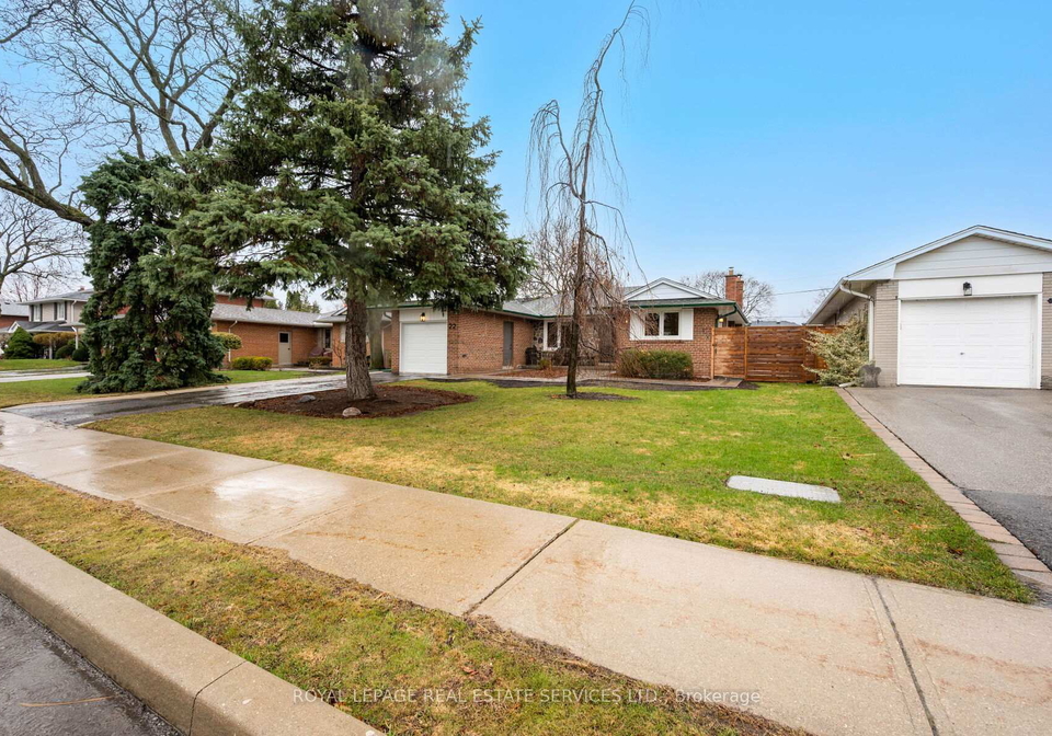 22-arbroath-crescent-w-etobicoke-ontario-w13185152