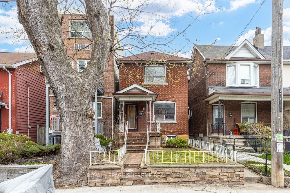 514-concord-avenue-toronto-ontario-w13185226
