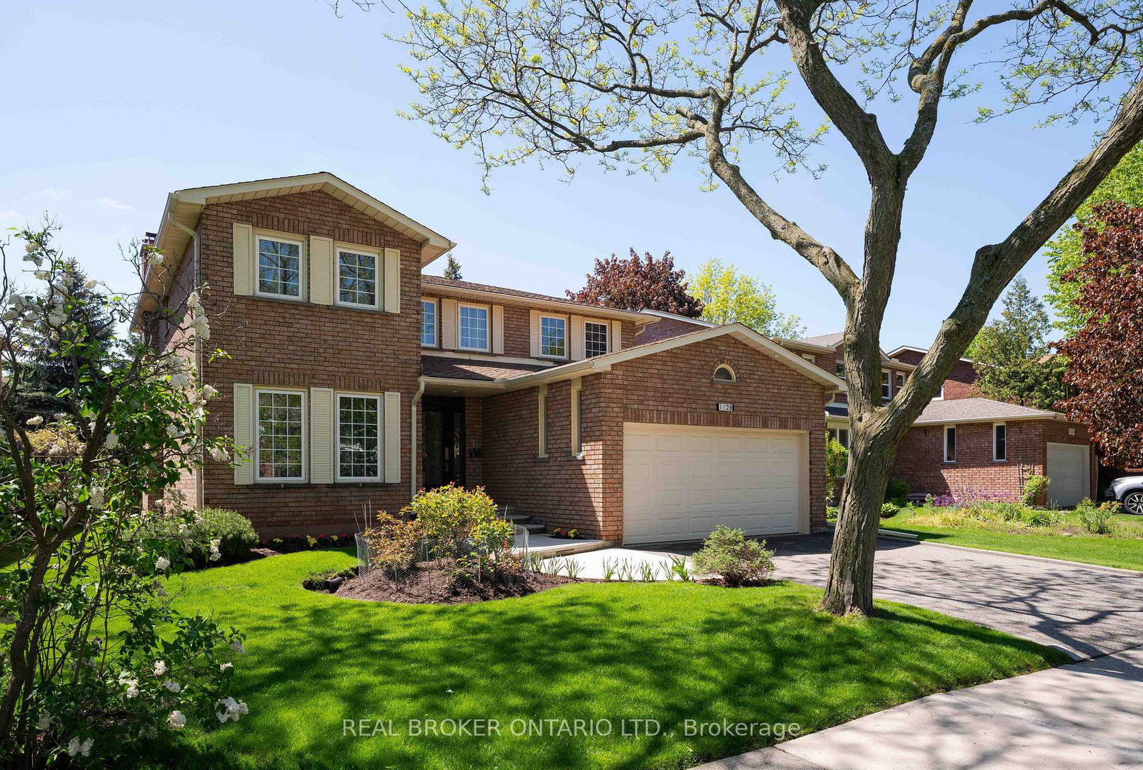 1128-mayfair-road-oakville-ontario-w13185590