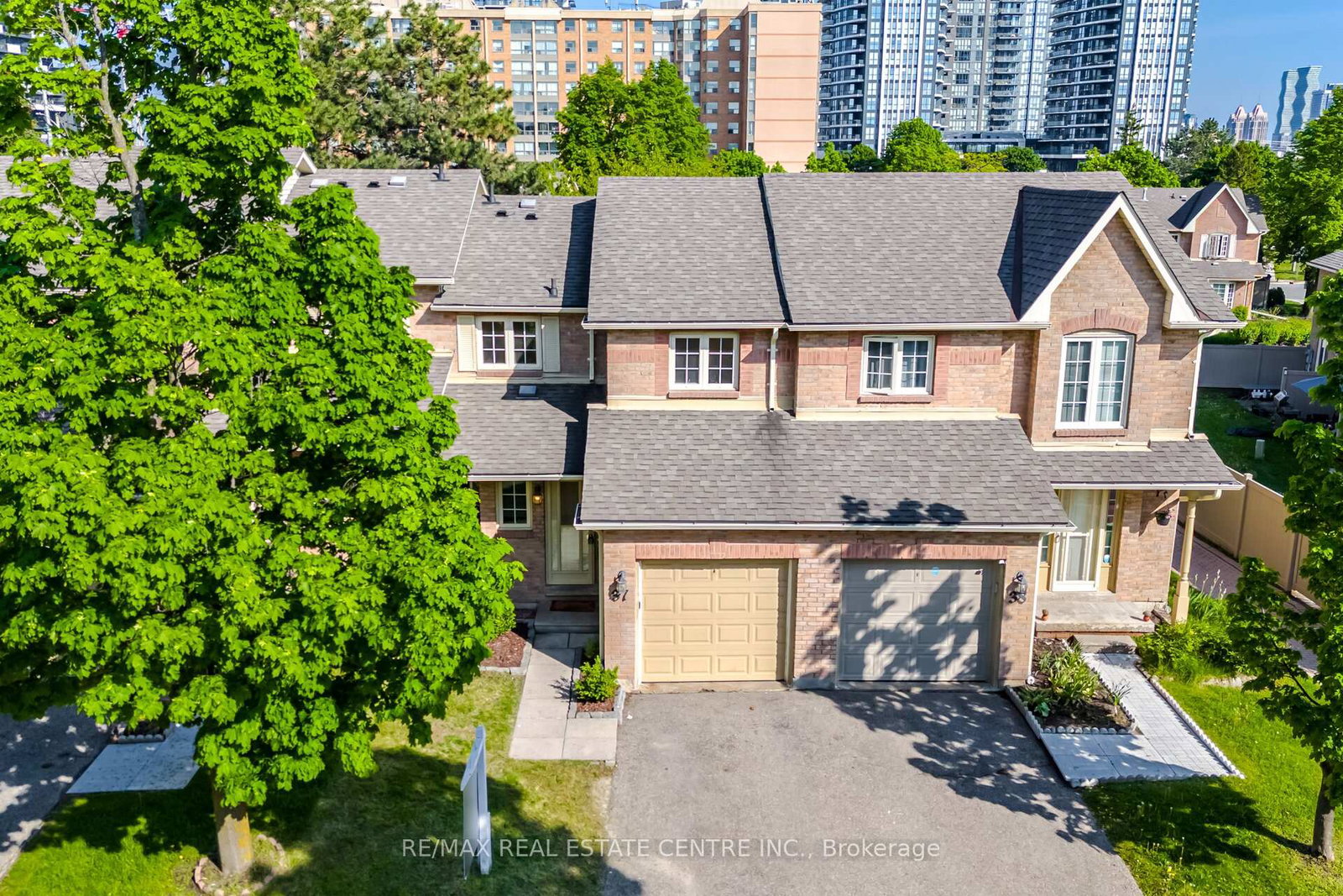 35-ceremonial-drive-mississauga-ontario-w13186278