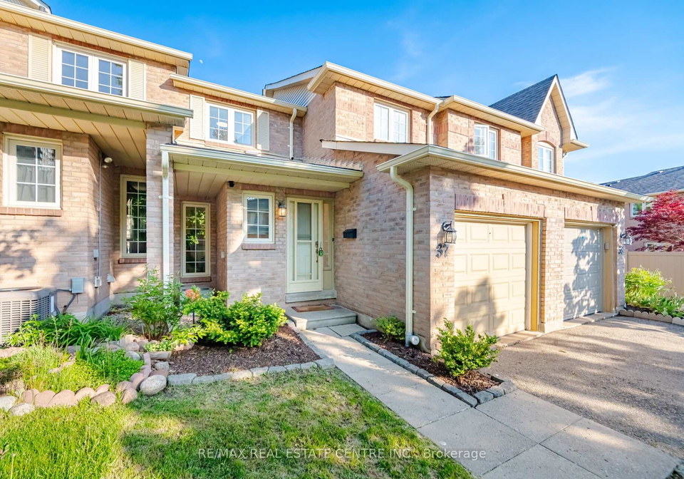 35-ceremonial-drive-mississauga-ontario-w13186278