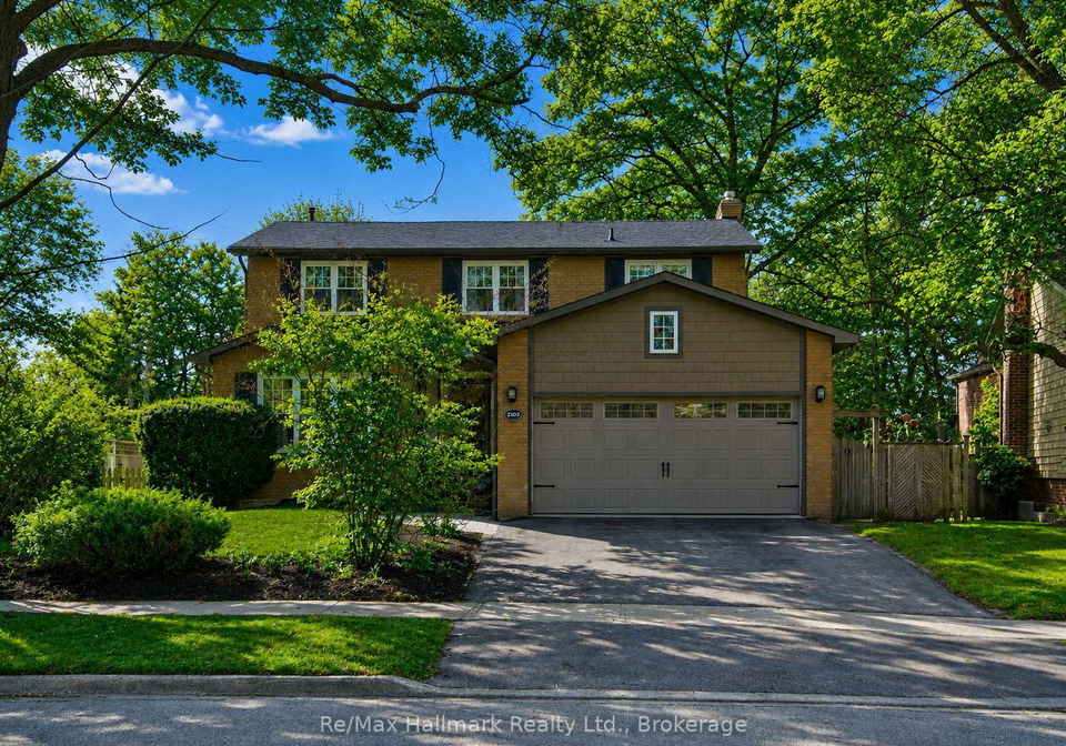 2103-constance-drive-oakville-ontario-w13187956