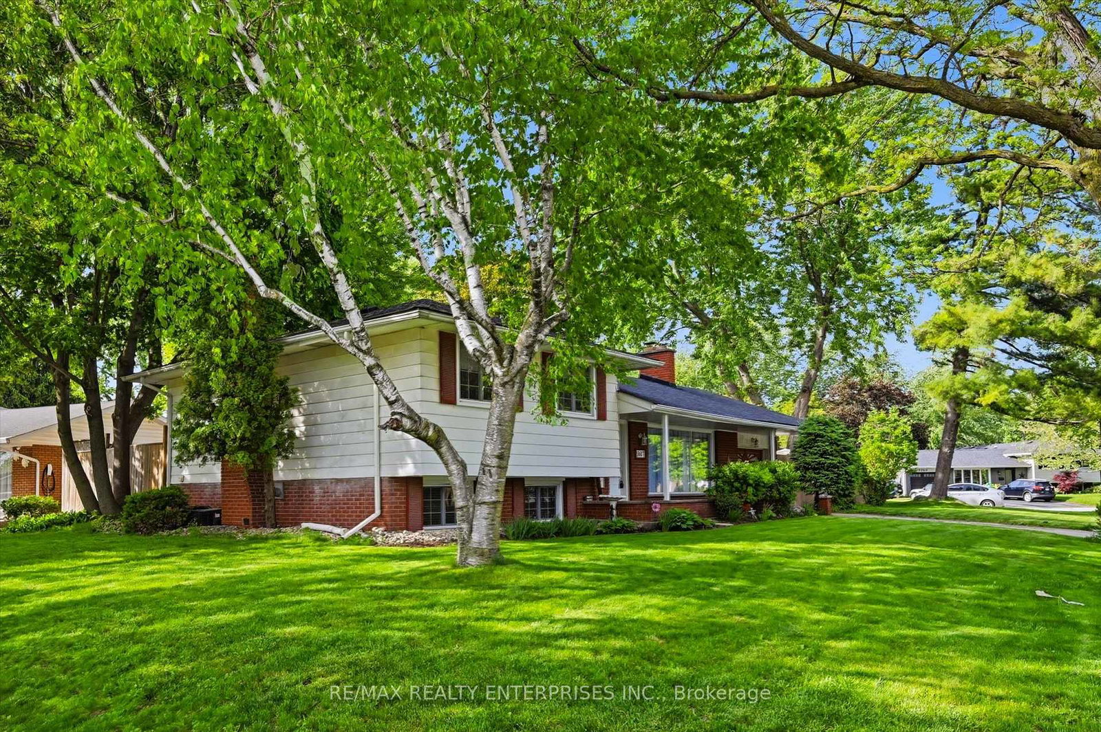 5187-carousel-court-burlington-ontario-w13189696