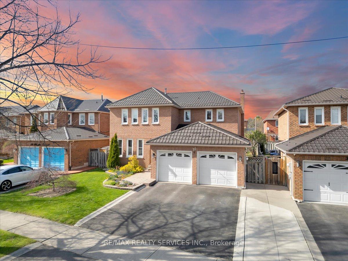 36-brydon-crescent-brampton-ontario-w13189860