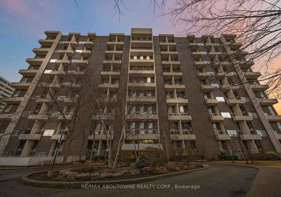 60-southport-street-toronto-ontario-w13190120