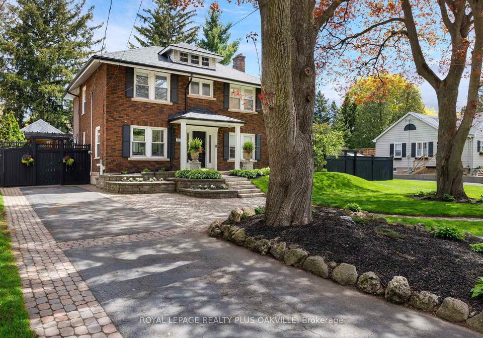 373-rossmore-boulevard-burlington-ontario-w13191566