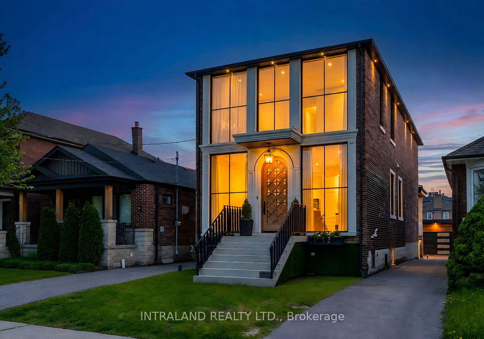 39-chandos-avenue-toronto-ontario-w13192860