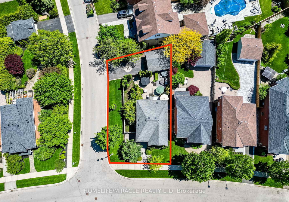 464-ambleside-drive-oakville-ontario-w13194324