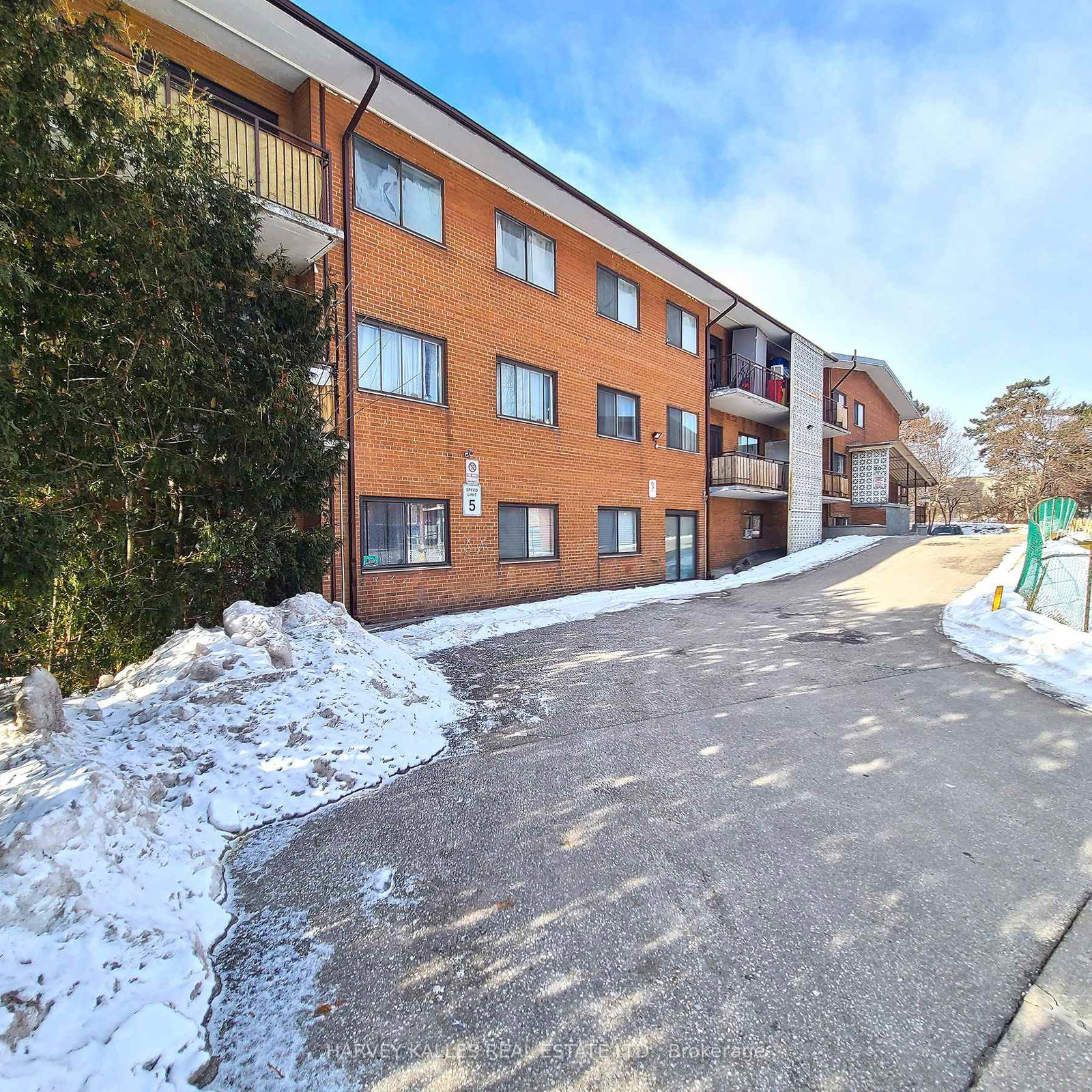 80-blackfriar-avenue-etobicoke-ontario-w13195794