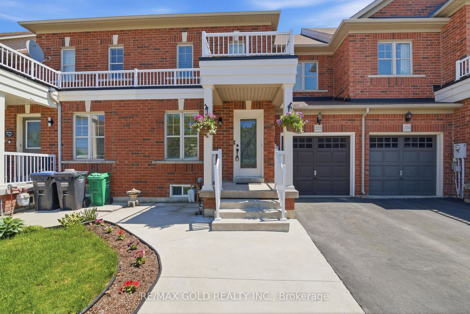 222-fairwood-circle-brampton-ontario-w13197604