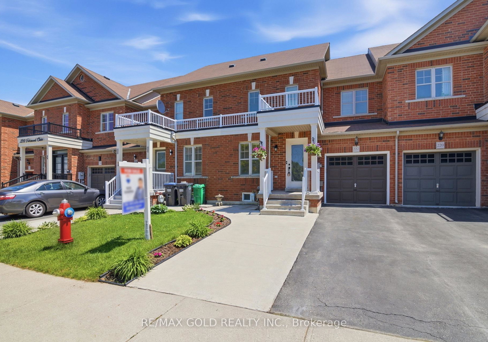 222-fairwood-circle-brampton-ontario-w13197604