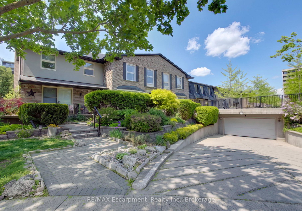823-hyde-road-burlington-ontario-w13198270