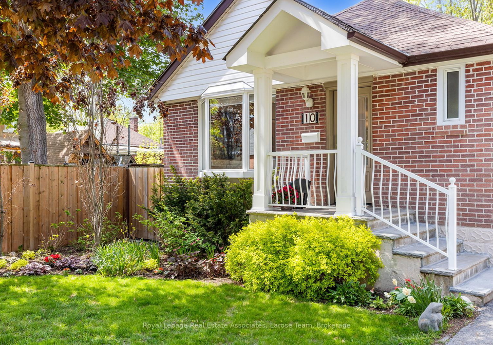10-iris-road-etobicoke-ontario-w13198278