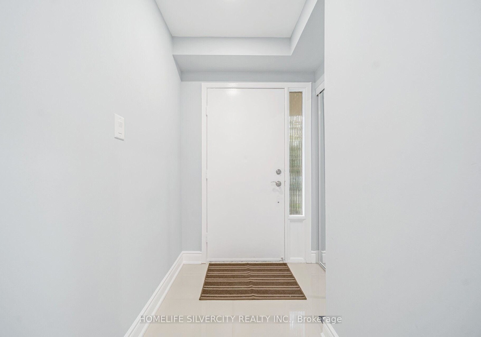 60-hanson-road-mississauga-ontario-w13198764